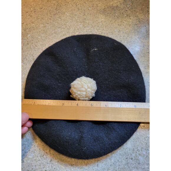Genuine 60s Basque Boiled Wool Black Beret White Pom Pom Size Small - Picture 5 of 5